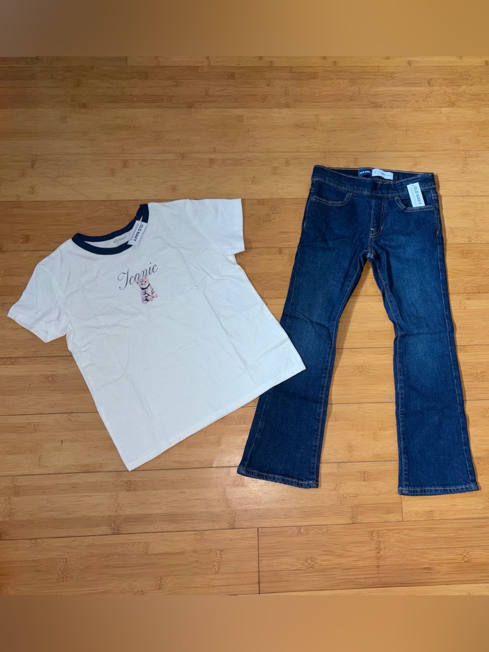 NWT Girl’s Size M 8 Outfit - “Iconic” Tee Top & Jeans Pants Set